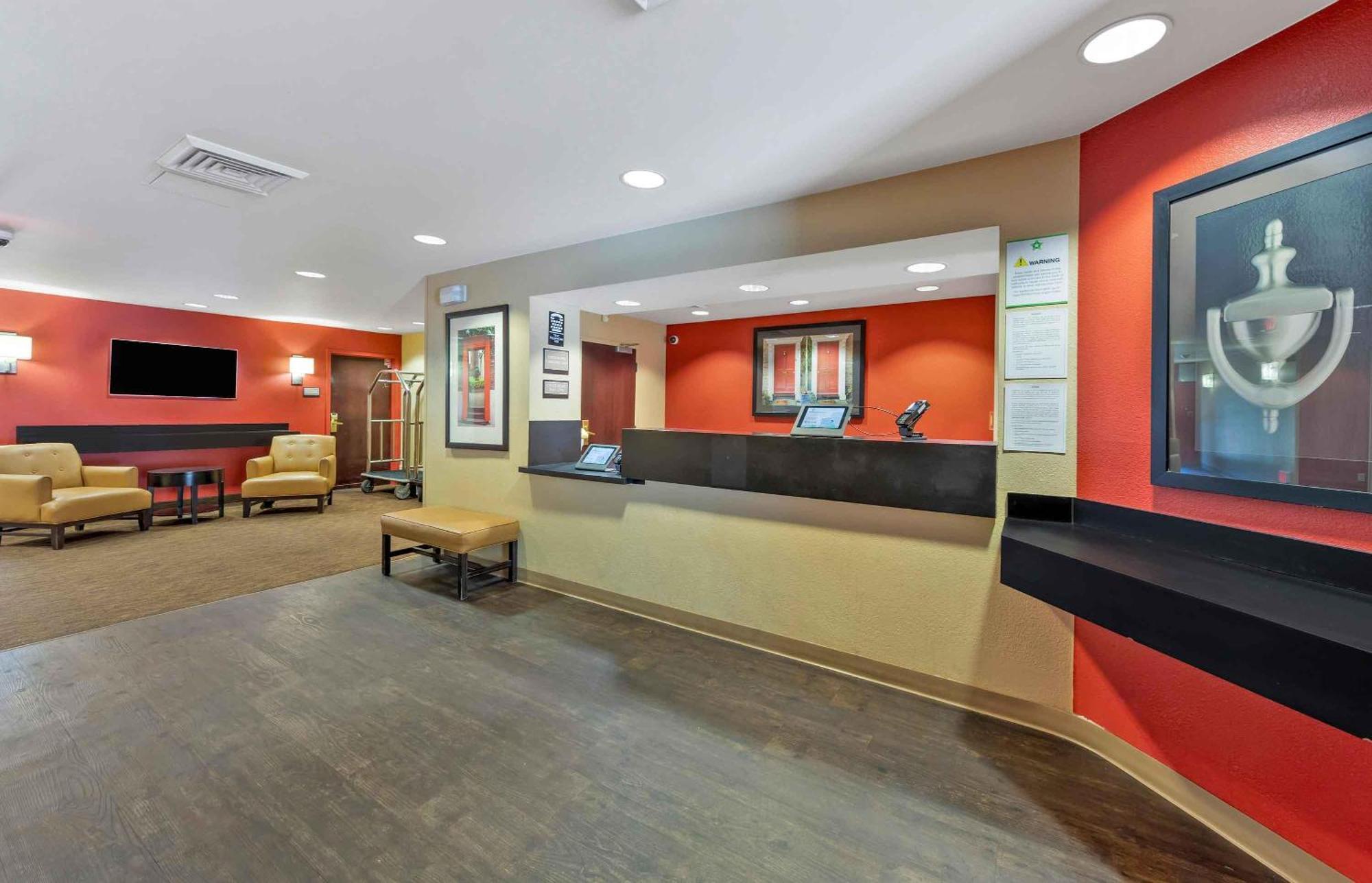 Extended America - Salt - Sugar House Hotel 2*
